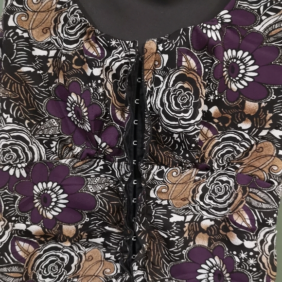 Sexy Floral Corset Style Frilly Hook Closure Sleeveless Fashion Top Ricki's Sz M - Picture 5 of 9